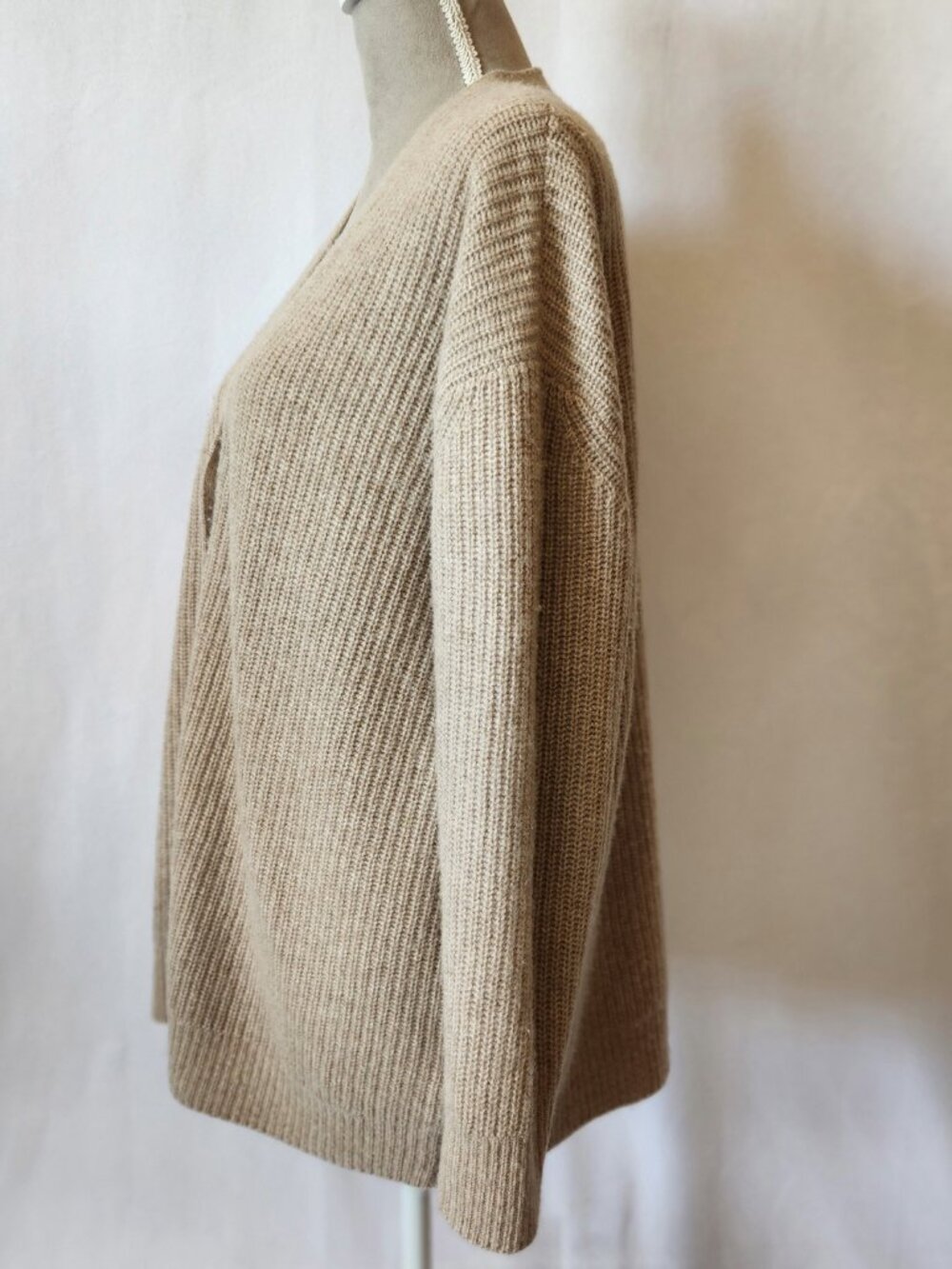 QUINCE Women Size XS Beige 100% Cashmere Button Down Oversized Cardigan Sweater - Picture 9 of 15